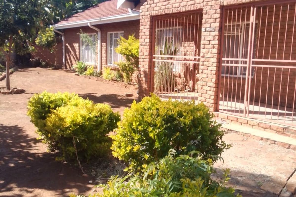 House For Sale in Fauna Park - Photo 2