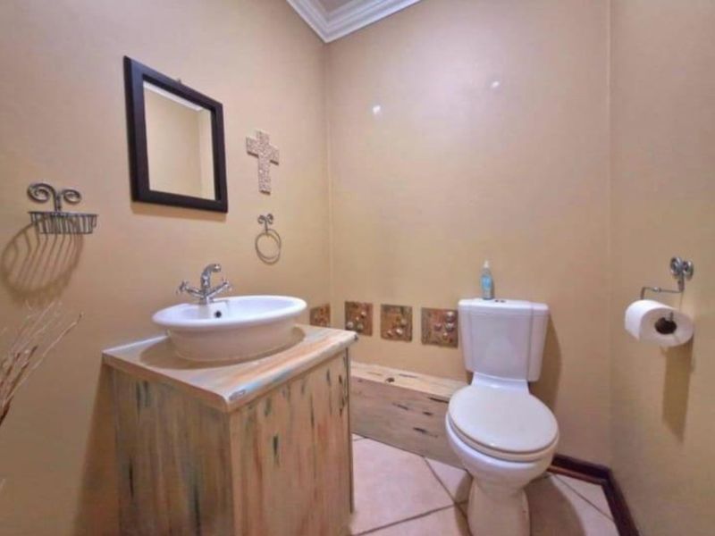 House For Sale in Dana Bay - Photo 9
