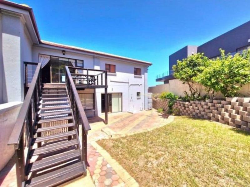 House For Sale in Dana Bay - Photo 2