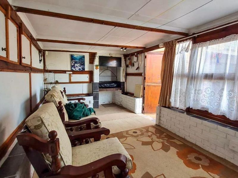 House For Sale in Dana Bay - Photo 6