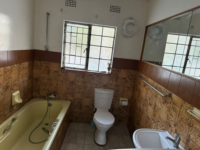 House For Sale in Norkem Park - Photo 9