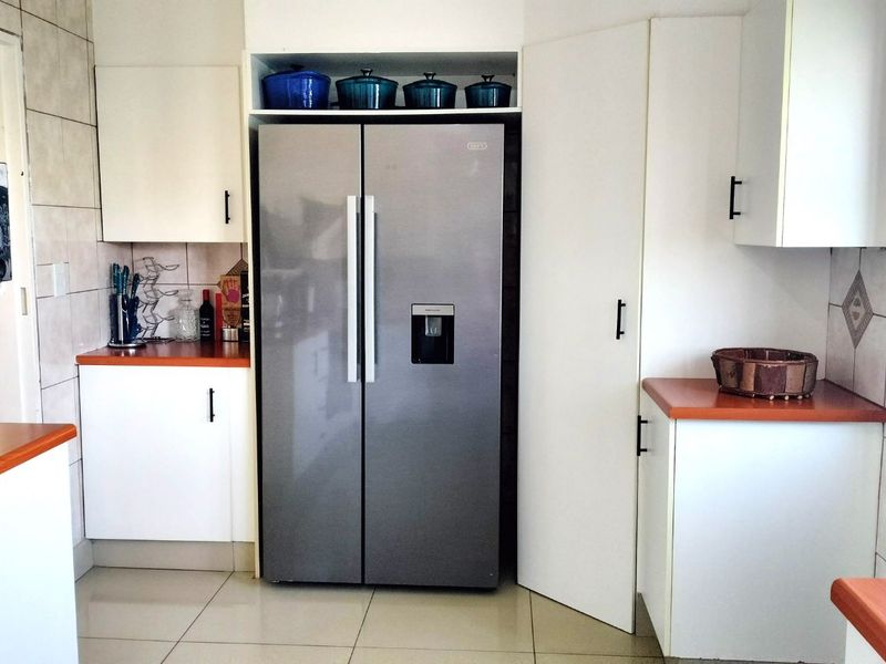 House For Sale in Mindalore - Photo 3