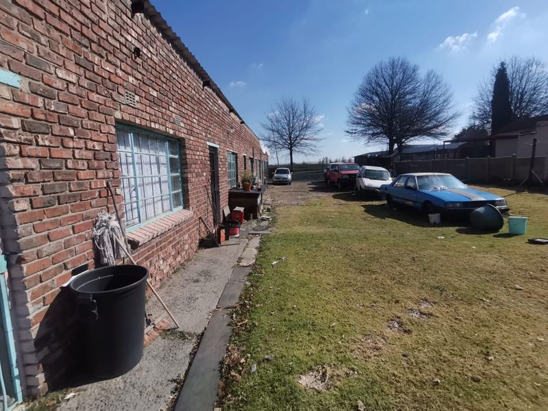 House For Sale in Nederlandpark - Photo 5