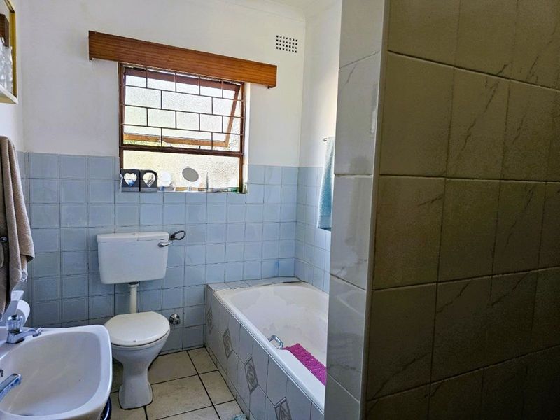 House For Sale in Blanco - Photo 8