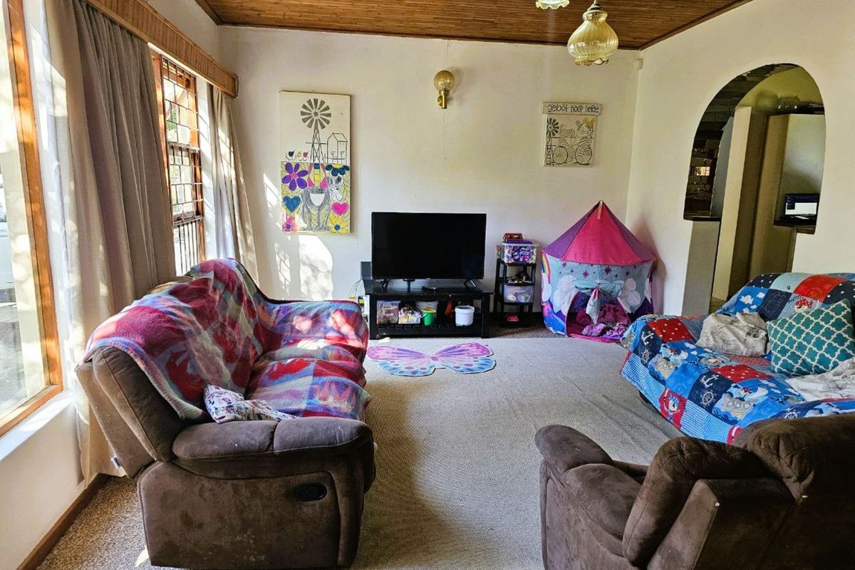 House For Sale in Blanco - Photo 4