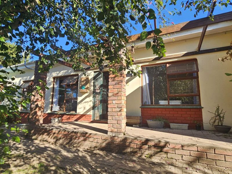 House For Sale in Blanco - Photo 2