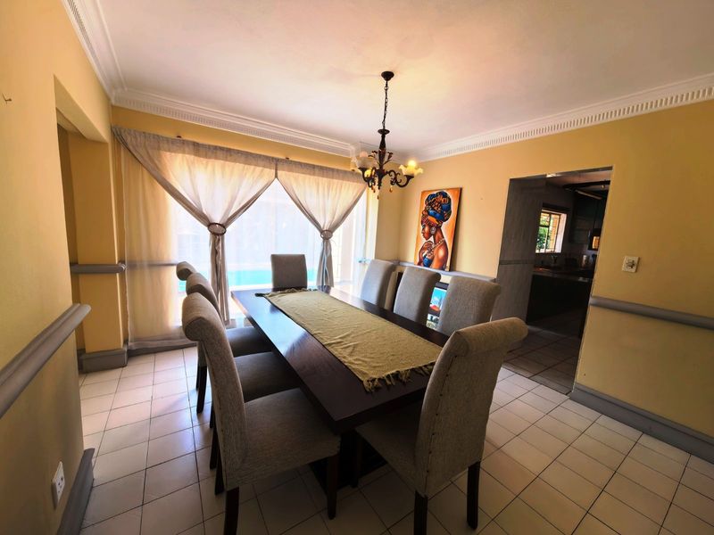 House For Sale in Zwartkop - Photo 5