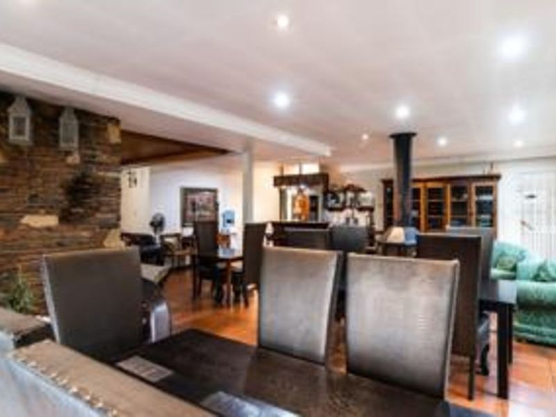 Commercial For Sale in Colbyn - Photo 3