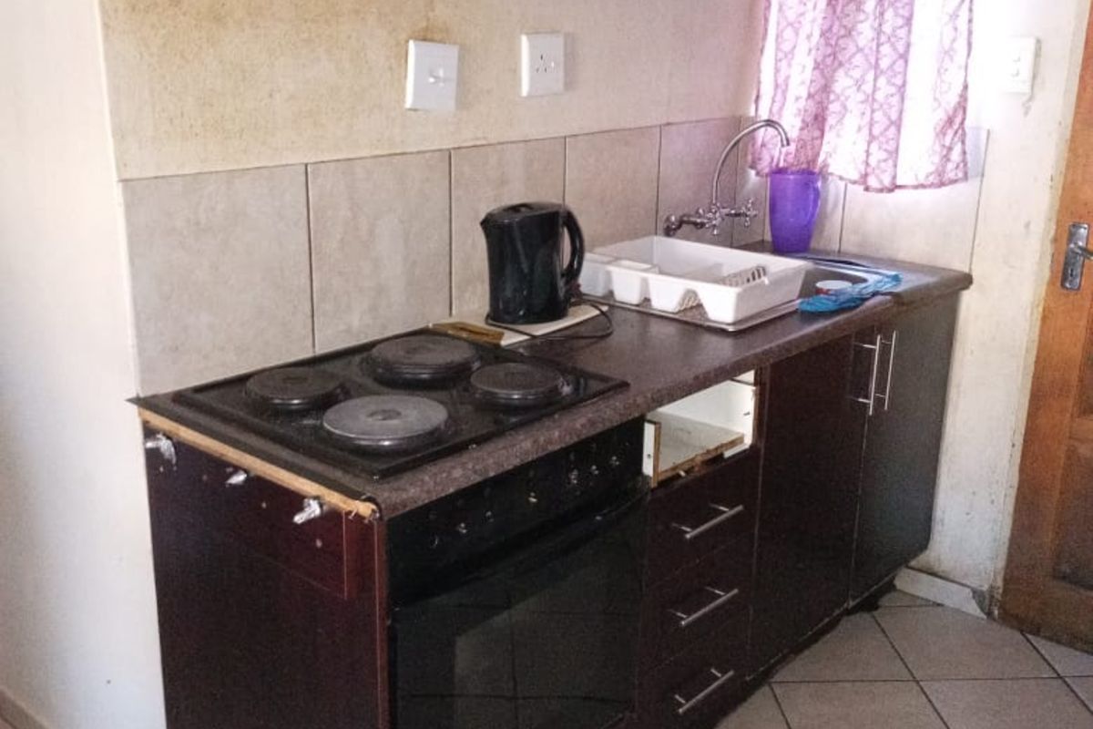 House For Sale in Ermelo Central - Photo 5