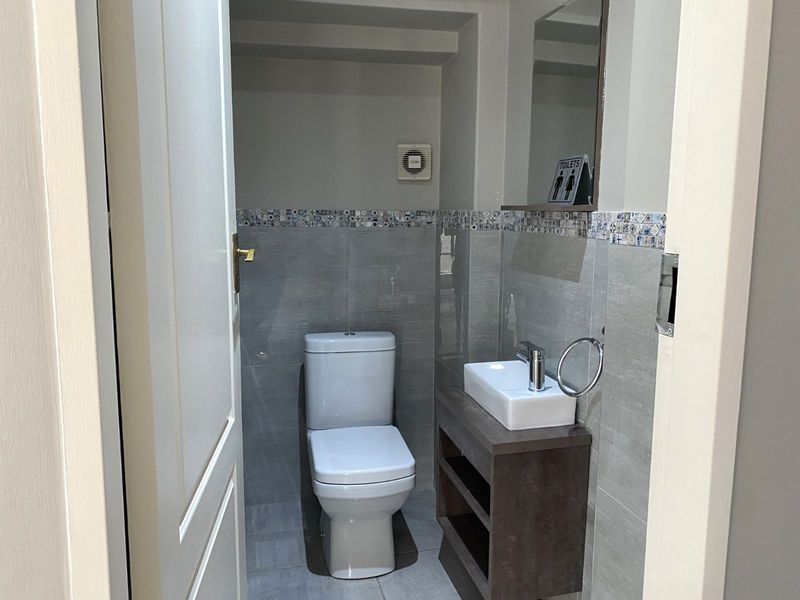 House For Sale in Faerie Glen - Photo 4