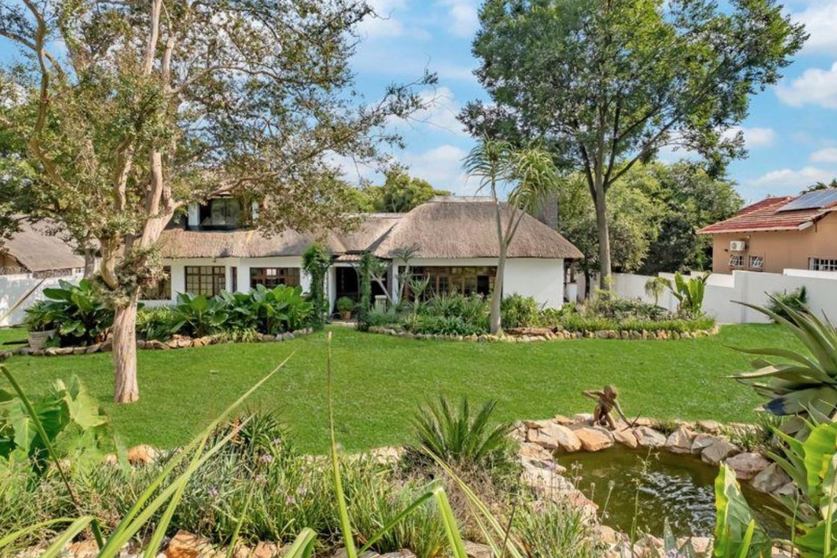 House For Sale in Craighall Park - Photo 3