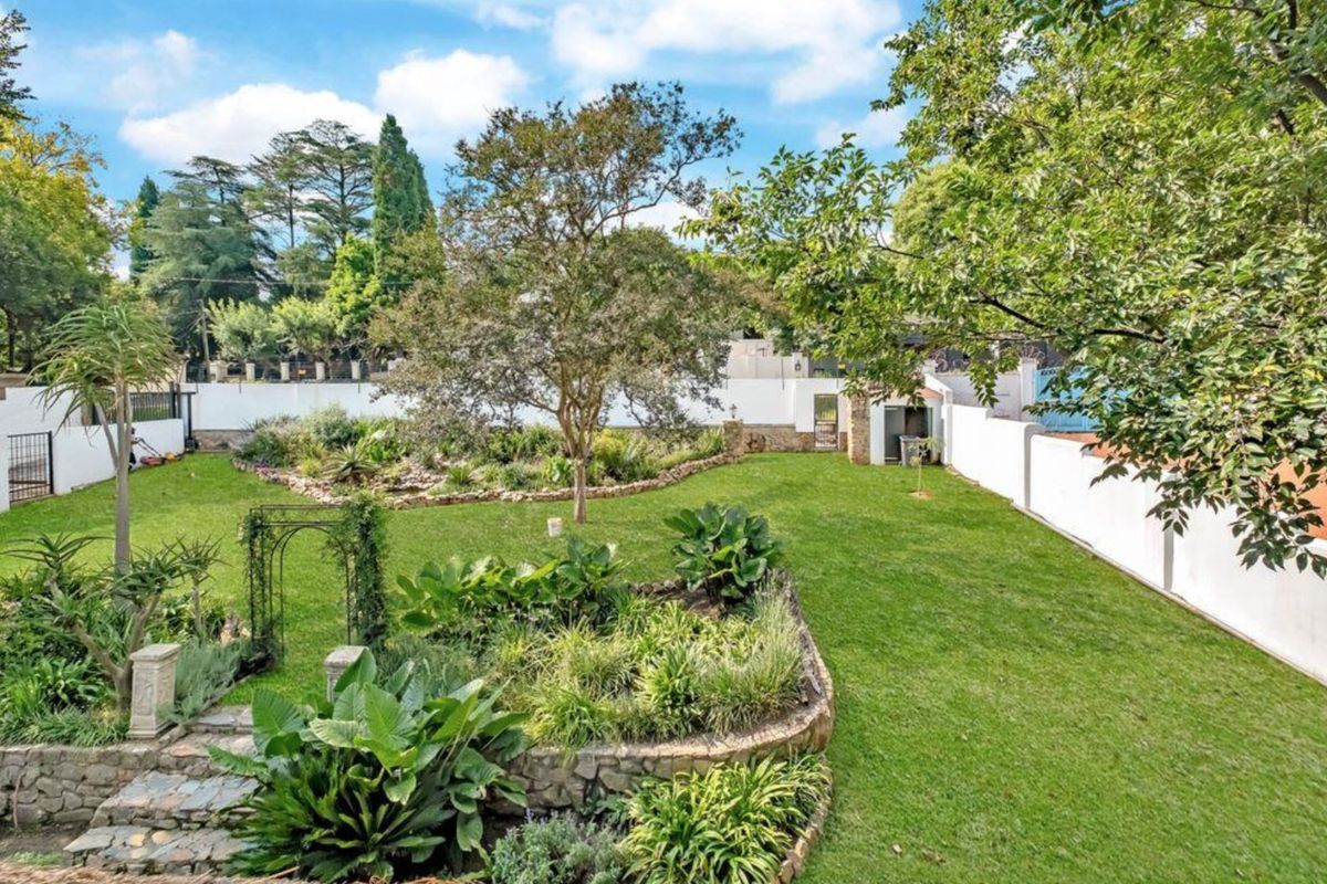 House For Sale in Craighall Park - Photo 4