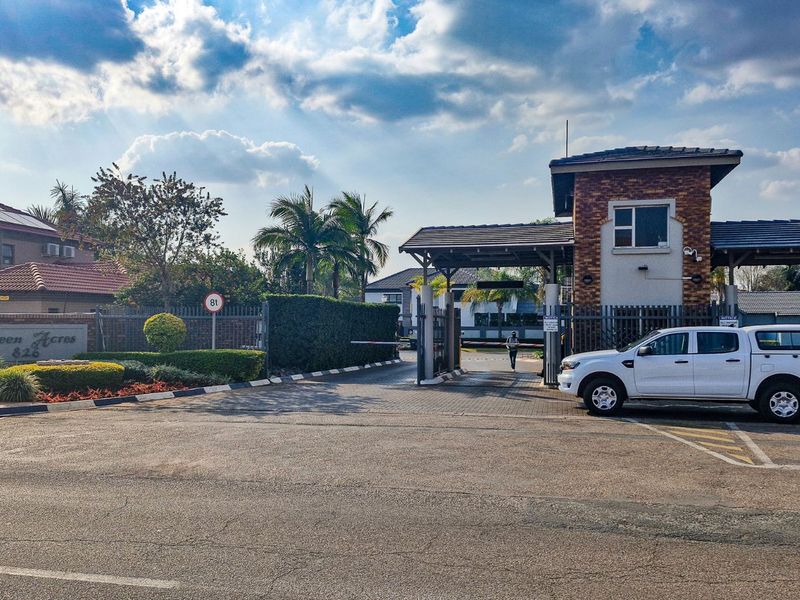 House For Sale in Green Acres Estate - Photo 3