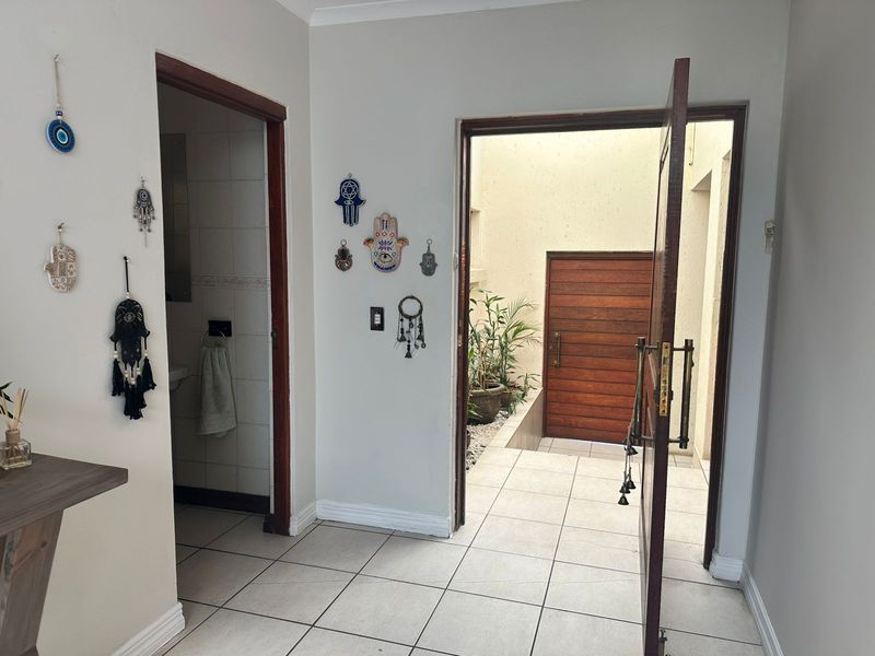 House For Sale in Highlands North - Photo 2