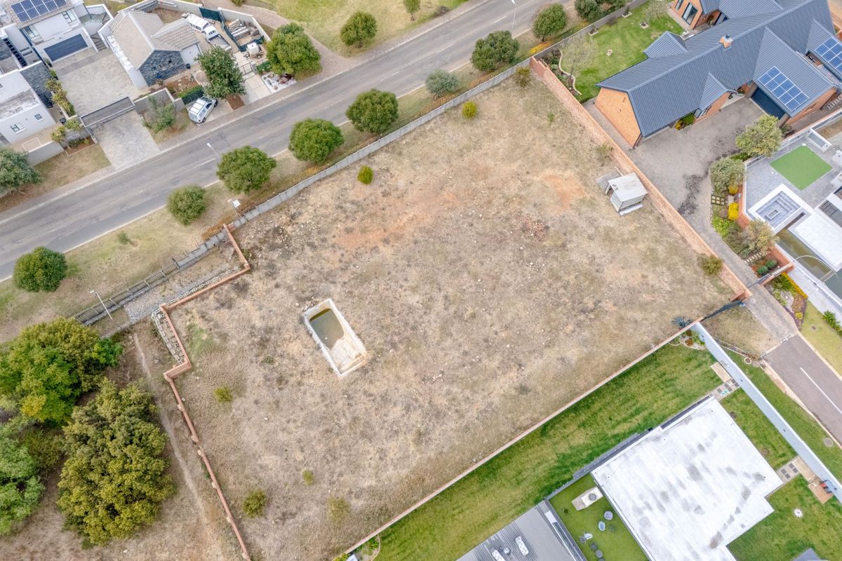 Vacant Land Residential For Sale in Six Fountains Residential Estate - Photo 4