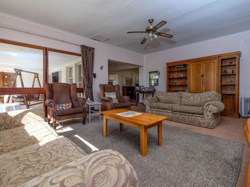 House For Sale in Wendywood - Photo 4