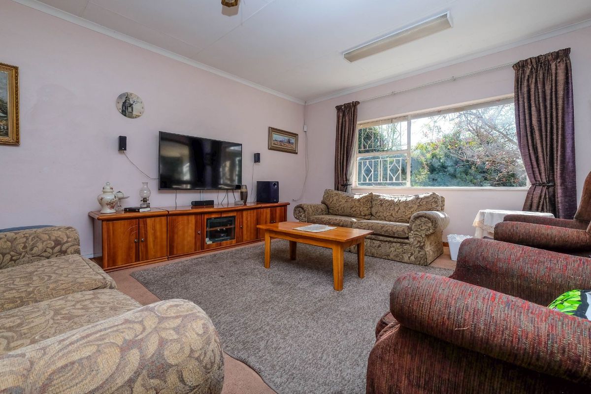 House For Sale in Wendywood - Photo 5