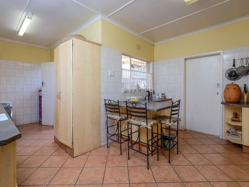 House For Sale in Wendywood - Photo 6