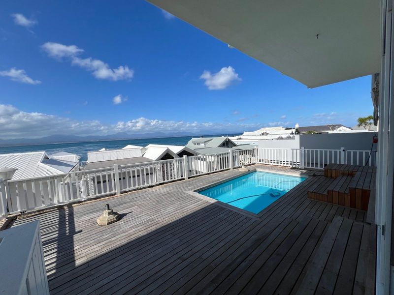 House For Sale in Mossel Bay Central - Photo 7