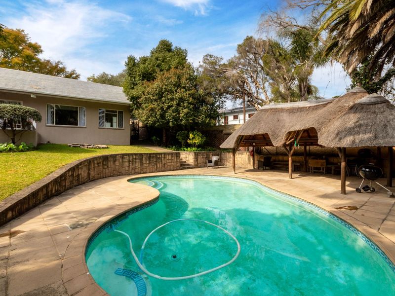House For Sale in Bryanston - Photo 5