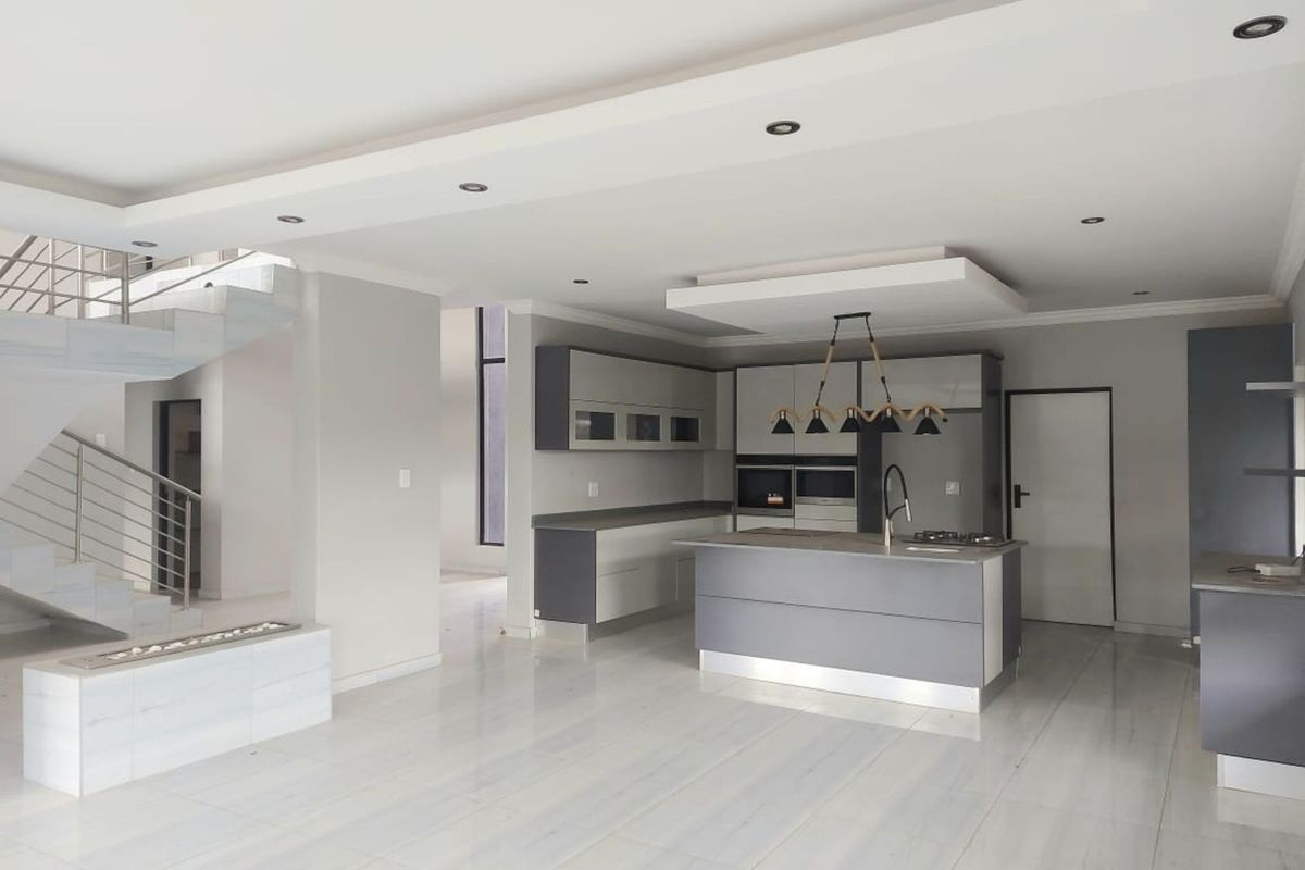 House For Sale in Savannah Country Estate - Photo 4