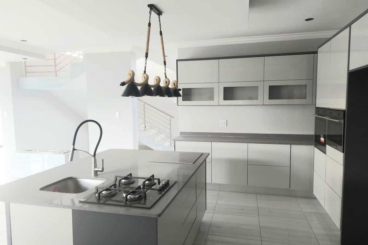 House For Sale in Savannah Country Estate - Photo 5