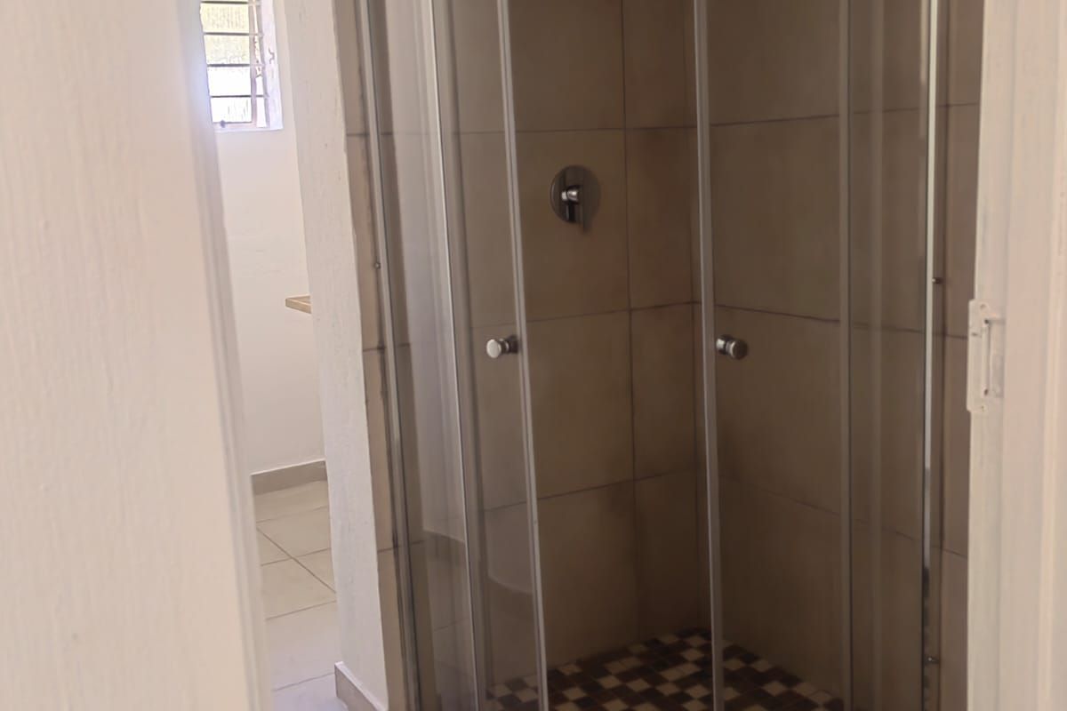 Apartment To Rent in Beverley Gardens - Photo 4