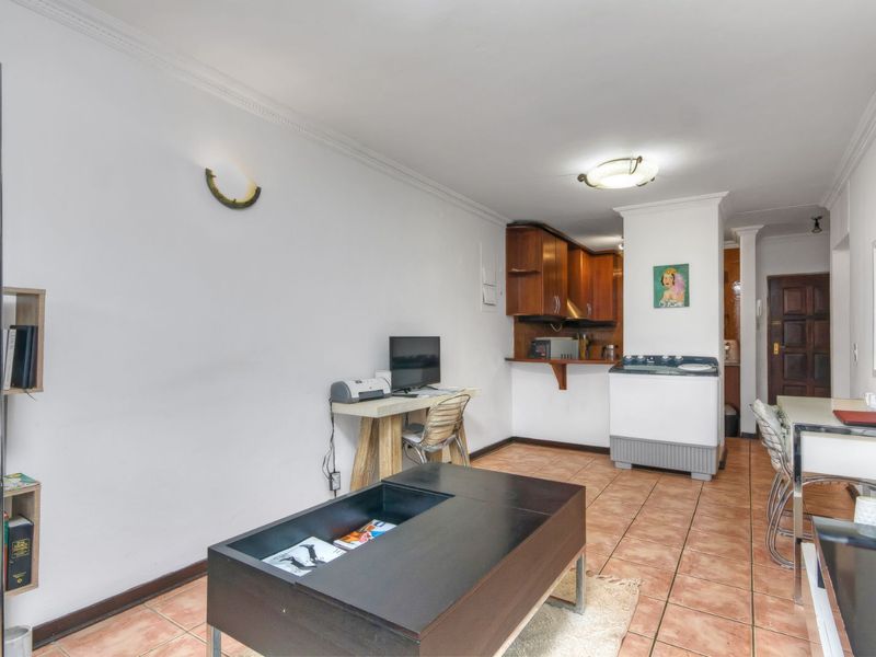 Apartment For Sale in Observatory - Photo 10