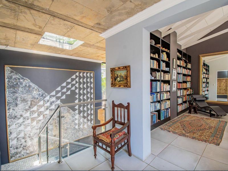 House For Sale in Waterkloof - Photo 6