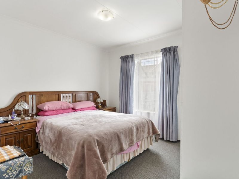 Townhouse For Sale in Honeydew Ridge - Photo 9