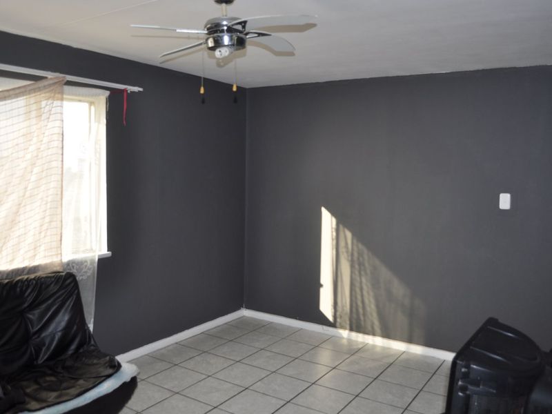 Apartment For Sale in Algoa Park - Photo 5