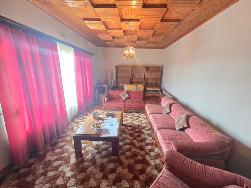 House For Sale in Homestead - Photo 4