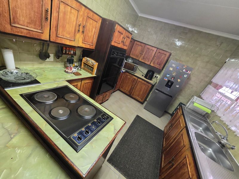 House For Sale in Homestead - Photo 5