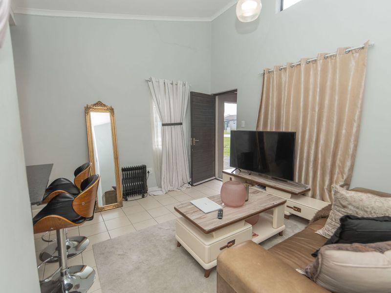 House For Sale in Parsonsvlei - Photo 7
