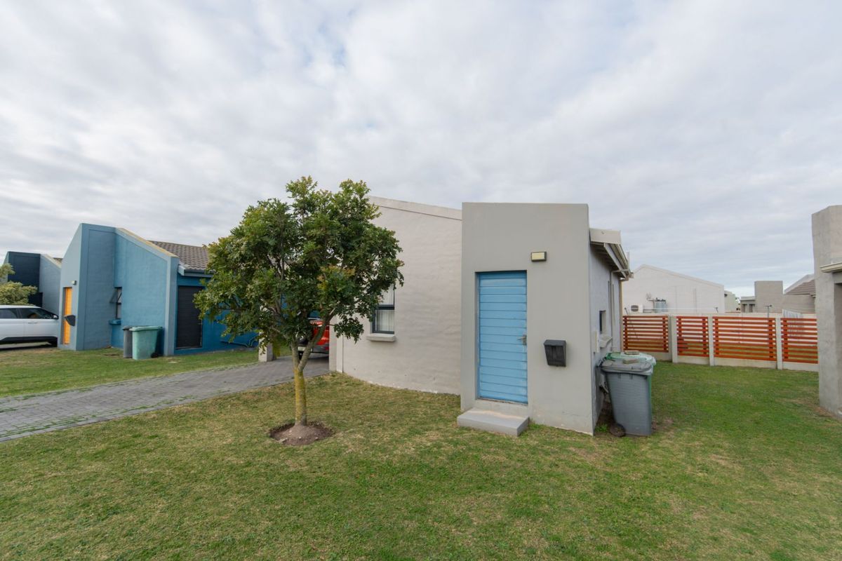 House For Sale in Parsonsvlei - Photo 2