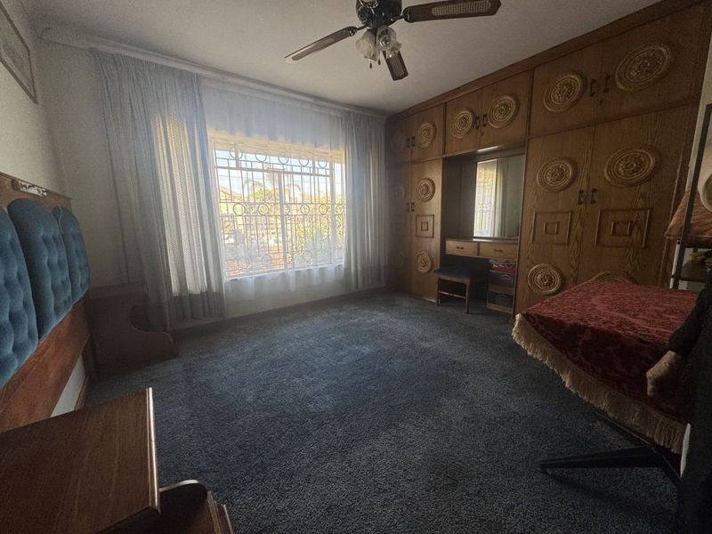 House For Sale in Laudium Ext 3 - Photo 8