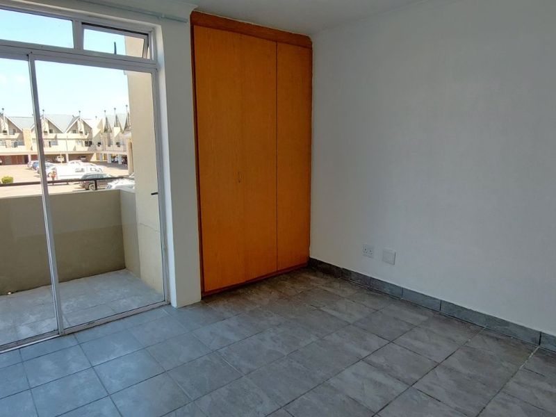 Apartment For Sale in Whispering Pines - Photo 10