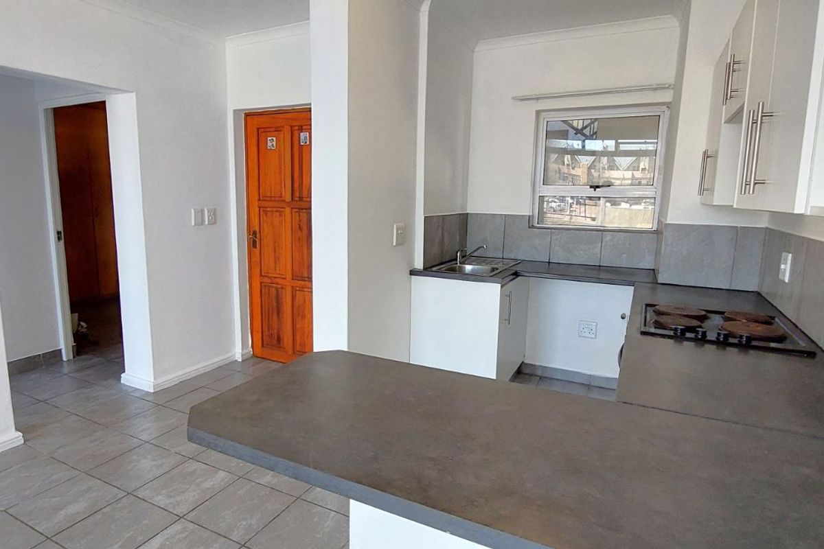 Apartment For Sale in Whispering Pines - Photo 3