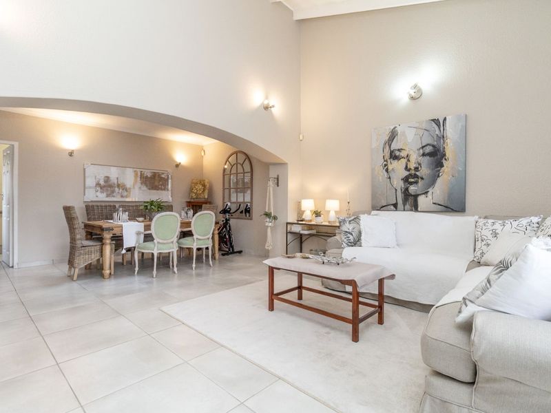 Townhouse For Sale in Fairland - Photo 2