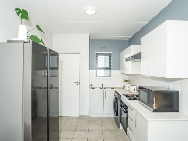 Apartment For Sale in Parklands - Photo 3