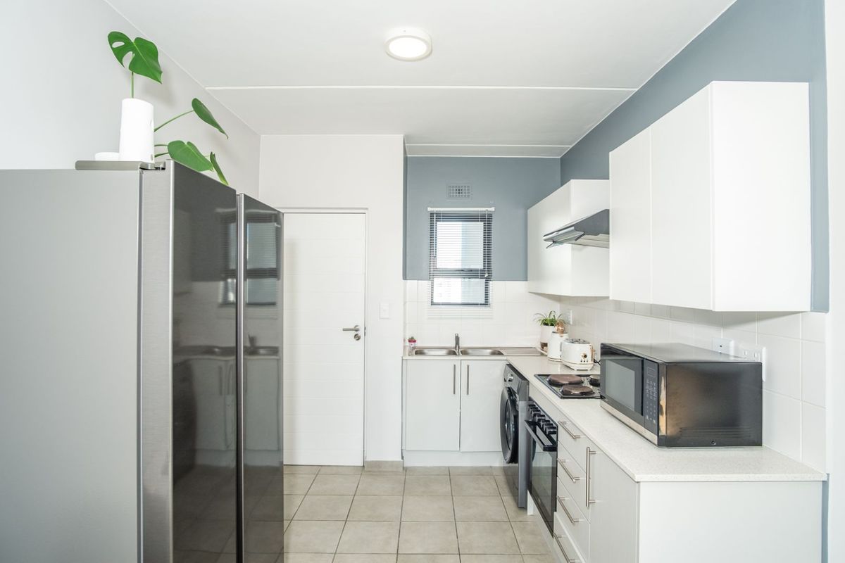 Apartment For Sale in Parklands - Photo 3