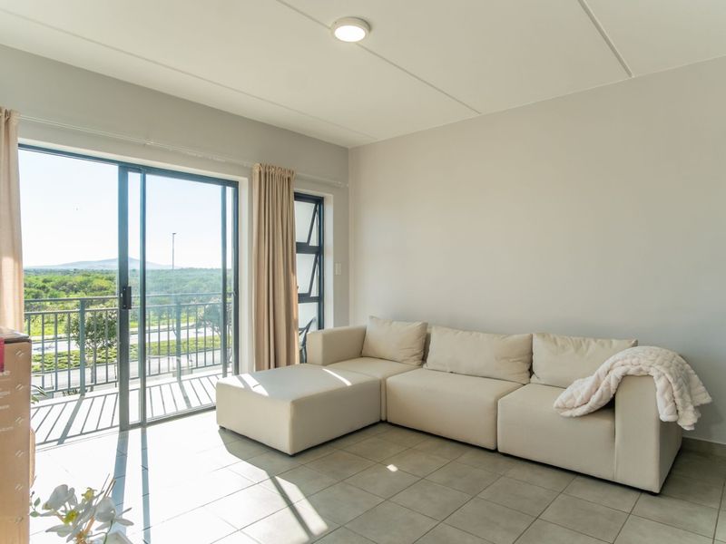 Apartment For Sale in Parklands - Photo 5