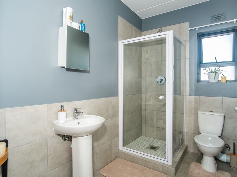 Apartment For Sale in Parklands - Photo 10