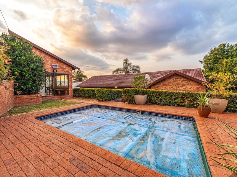 House For Sale in Noordheuwel - Photo 3