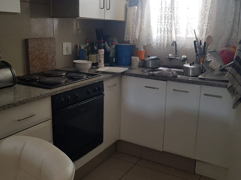 Apartment For Sale in Malanshof - Photo 5