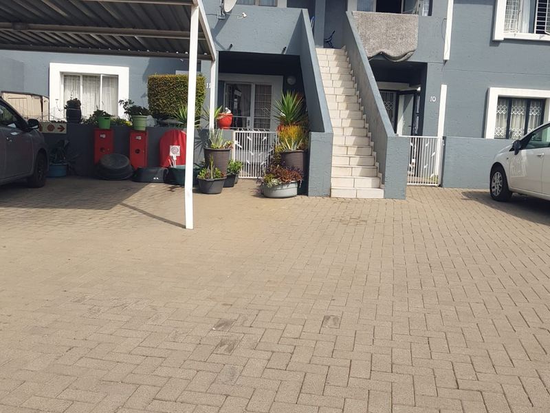 Apartment For Sale in Malanshof - Photo 4