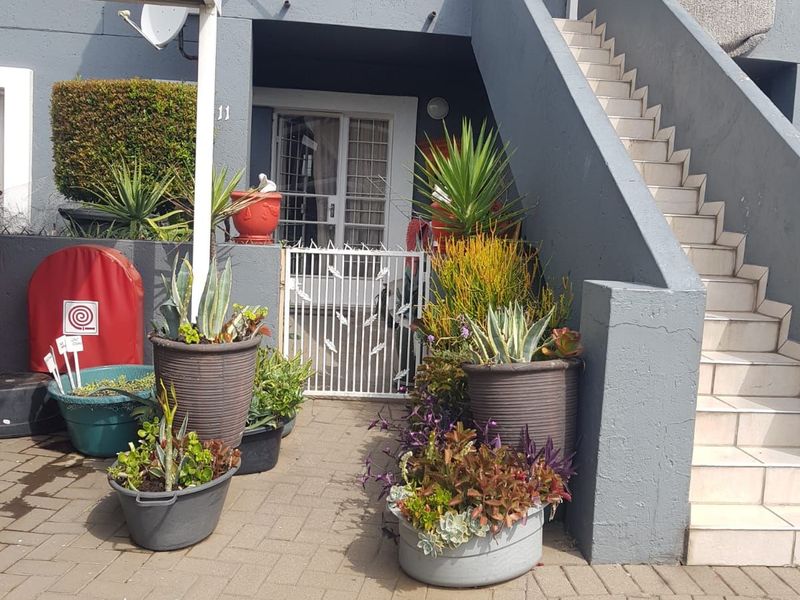 Apartment For Sale in Malanshof - Photo 3