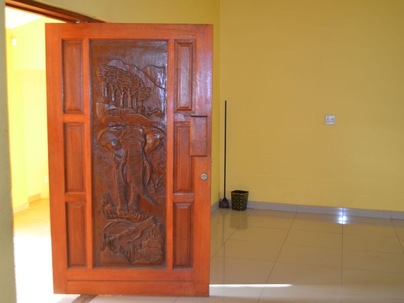 Office For Sale in Manors - Photo 8