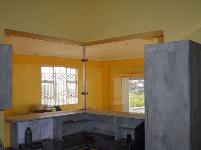 Office For Sale in Manors - Photo 7