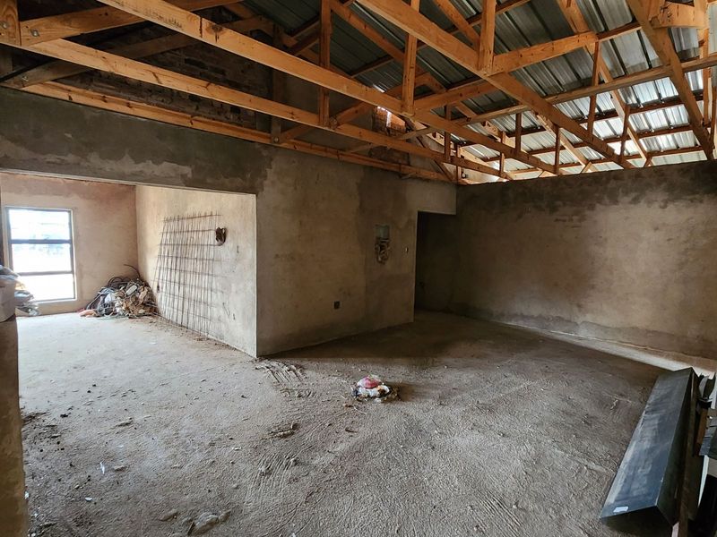 House For Sale in Bendor - Photo 4